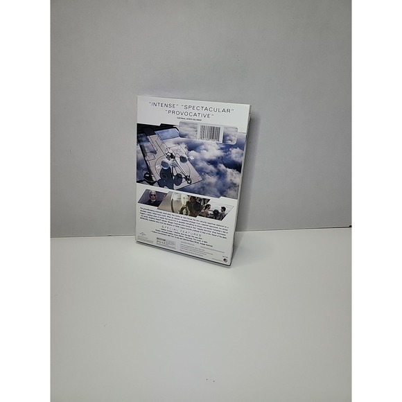 Oblivion DVD Tom Cruise NEW - Picture 2 of 3